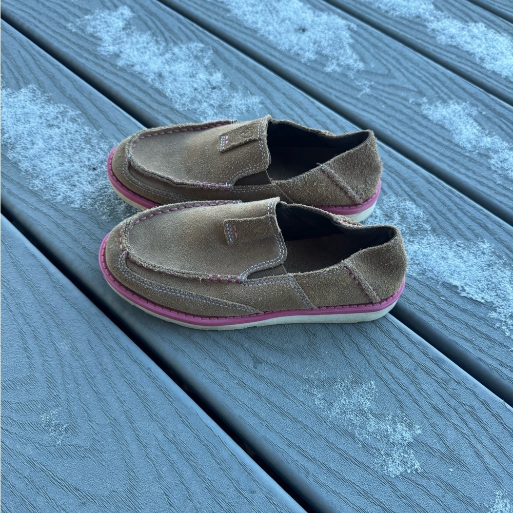 Girls Ariat Youth 13 Brown Suede Slip On Cruiser Shoes